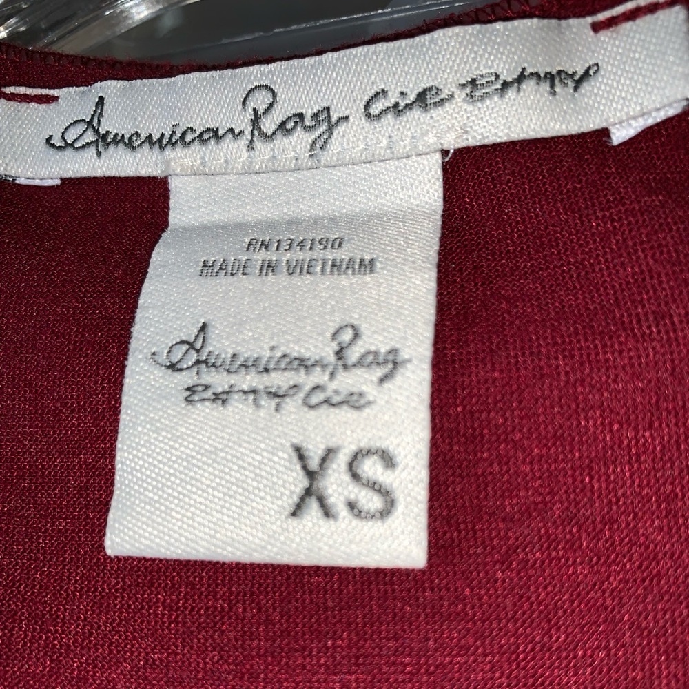 Red tank top - Picture 2 of 2